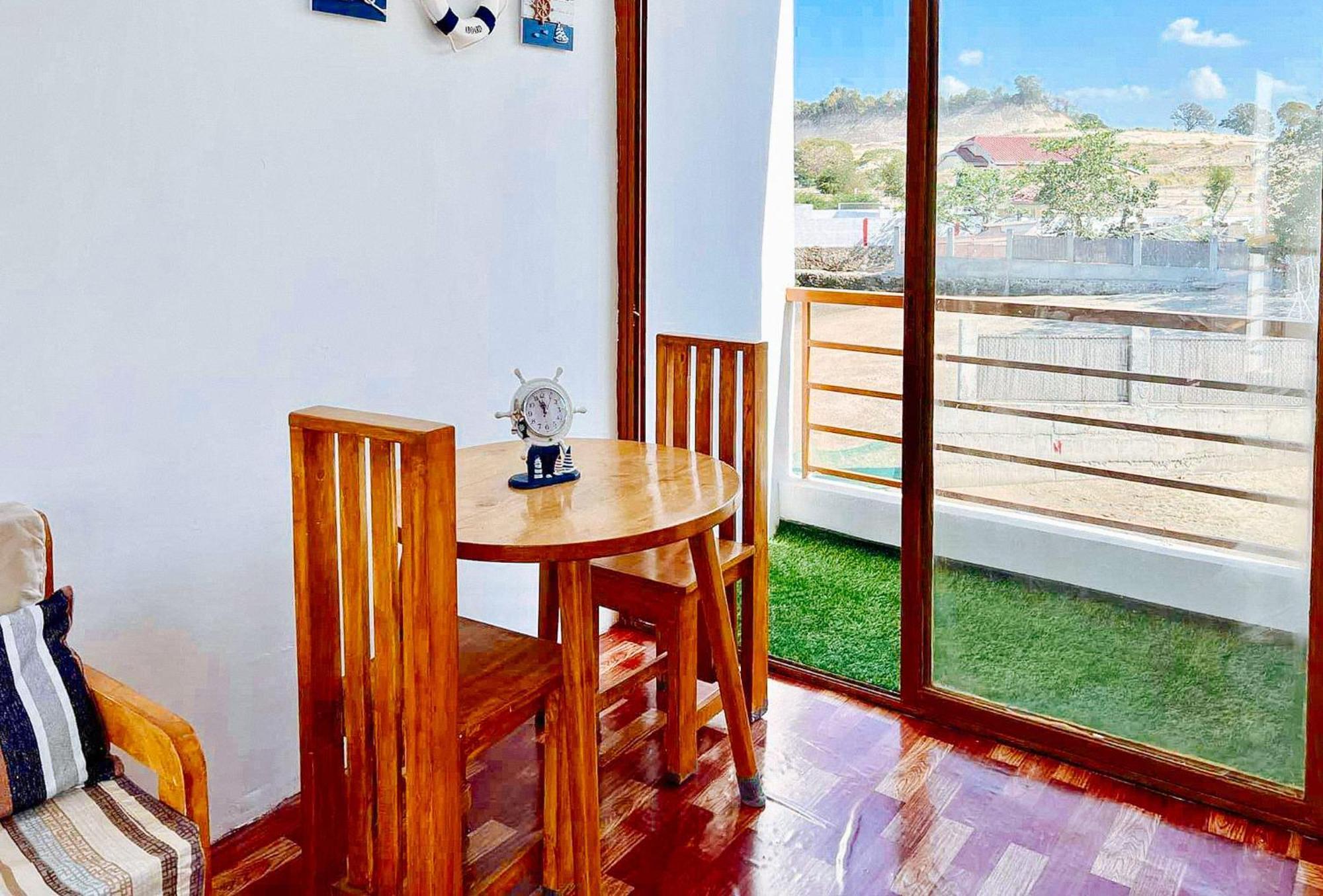 The Lavana Villa Del Matabungkay By Reddoorz Lian Exterior foto